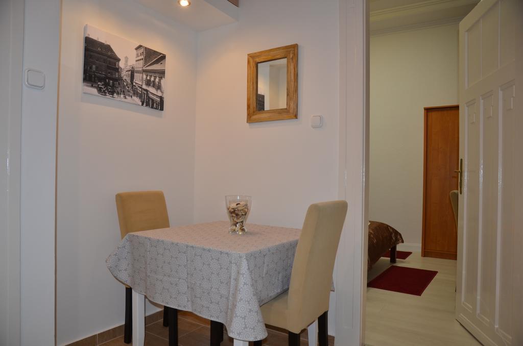 Vaci Street Downtown Apartments ブダペスト 部屋 写真