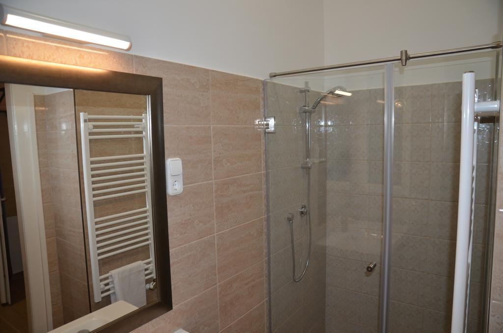 Vaci Street Downtown Apartments ブダペスト 部屋 写真
