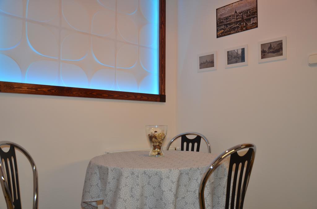 Vaci Street Downtown Apartments ブダペスト 部屋 写真