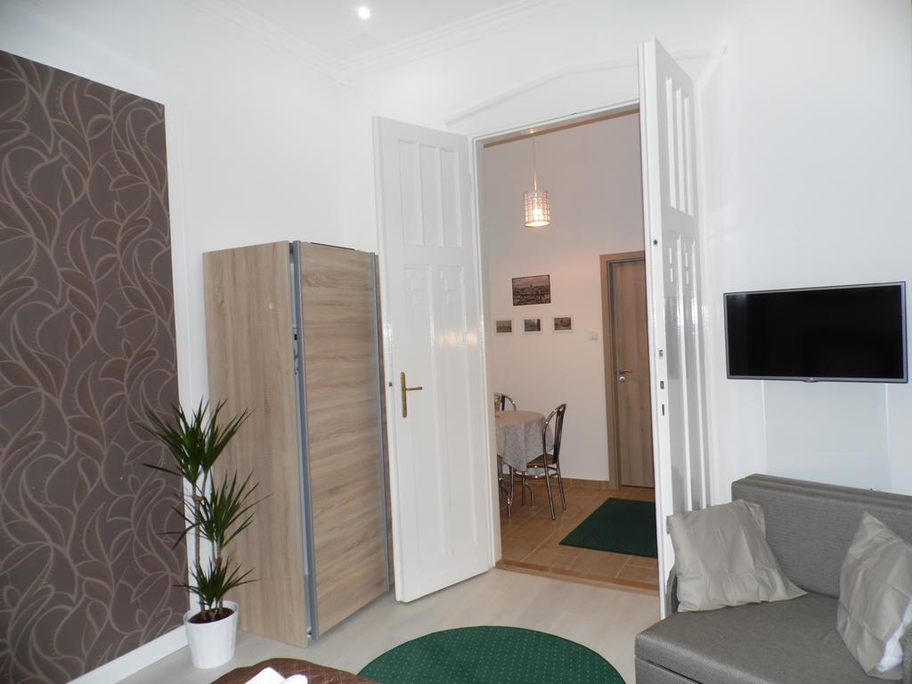 Vaci Street Downtown Apartments ブダペスト 部屋 写真
