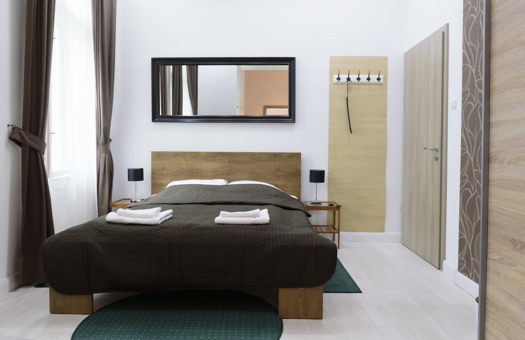Vaci Street Downtown Apartments ブダペスト エクステリア 写真
