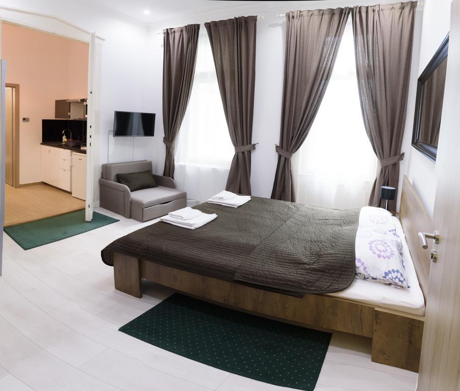 Vaci Street Downtown Apartments ブダペスト エクステリア 写真