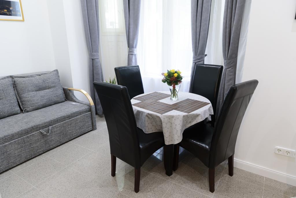 Vaci Street Downtown Apartments ブダペスト エクステリア 写真
